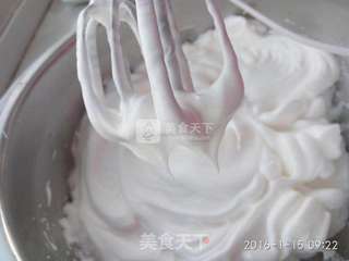 八寸戚风蛋糕的做法步骤:11