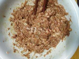 韭菜猪肉陷饺子的做法步骤:7