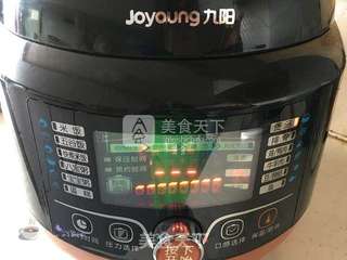 【鸡汤一招鲜】萝卜干香菇炖鸡的做法步骤:7