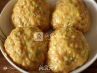 【年夜饭吉利压轴大菜】少油版四喜丸子的做法步骤:7