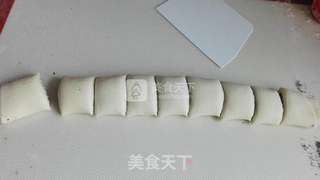 黑芝麻馒头卷的做法步骤:7