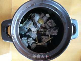 淮山排骨汤的做法步骤:8