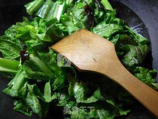 黑木耳腐竹天菜芯羹的做法步骤：2
