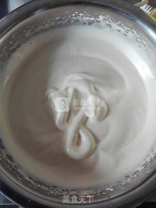 黄豆酱海绵蛋糕的做法步骤:4