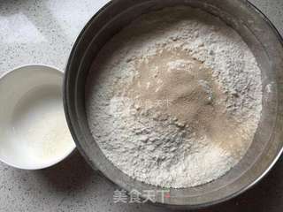 奶黄包的做法步骤:8