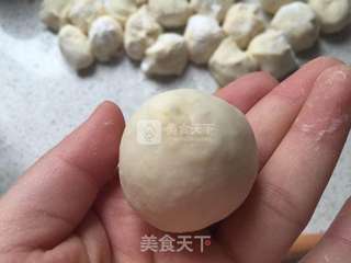 奶黄包的做法步骤:17