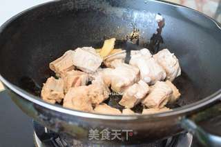 糖醋排骨的做法步骤:2