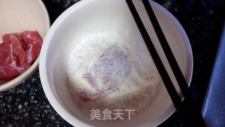 茄汁锅包肉的做法步骤:2