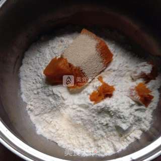 花朵香菇肉包的做法步骤:5