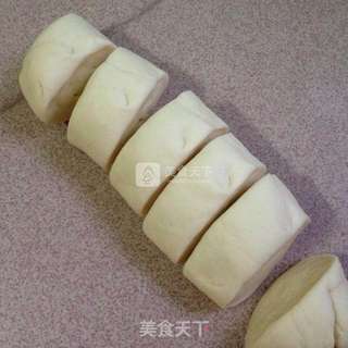 花朵香菇肉包的做法步骤:11