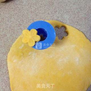 花朵香菇肉包的做法步骤:18