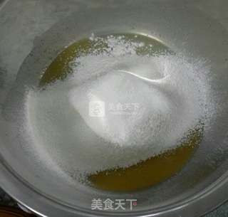 6寸戚风蛋糕的做法步骤:4