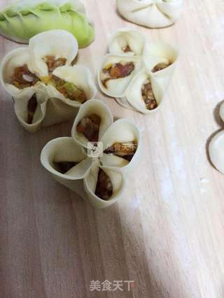 小年夜之四喜蒸饺vs白菜饺的做法步骤:13
