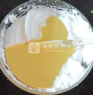 柠香戚风蛋糕的做法步骤:10