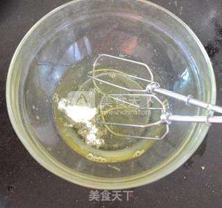 柠香戚风蛋糕的做法步骤:4