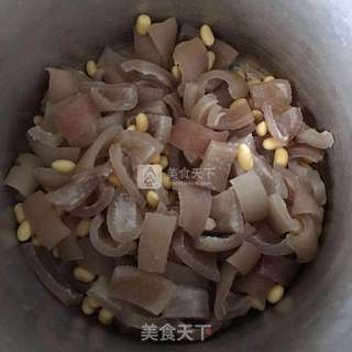 黄豆猪皮冻的做法步骤：4