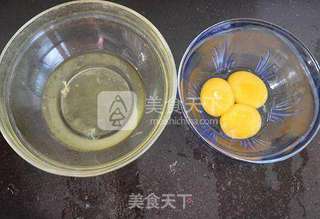 柠香戚风蛋糕的做法步骤:3