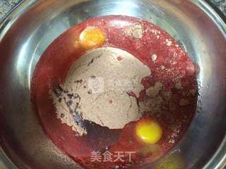 草莓蛋糕的做法步骤:2