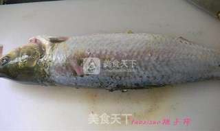 糖酒熏鱼的做法步骤:2