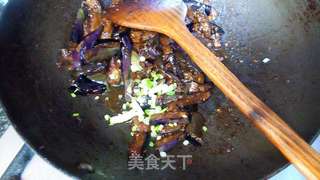 酱爆茄子的做法步骤：7