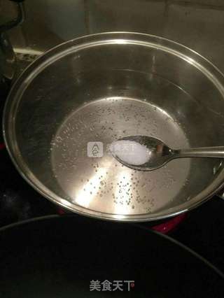 番茄虾仁意面的做法步骤:3