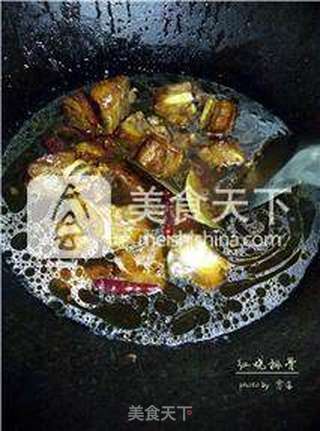 【吮齿留香的美味】红烧排骨的做法步骤:8