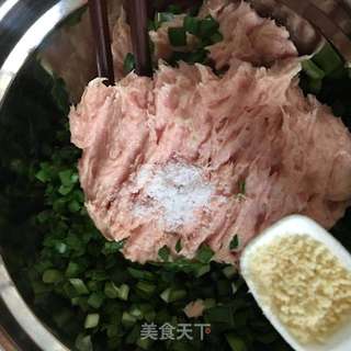 馄饨紫菜蛋花汤的做法步骤:4