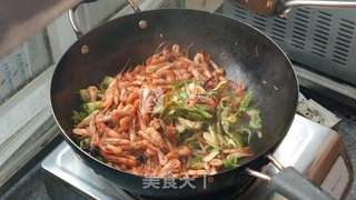 爆炒鲜虾的做法步骤:11