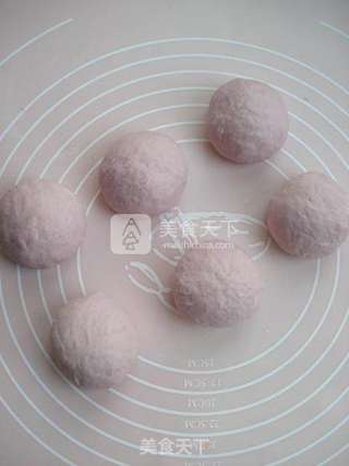 紫薯海螺卷的做法步骤：3