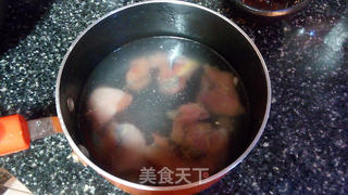 绿咖喱鸡的做法步骤：1