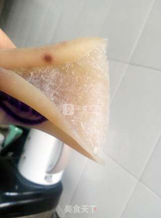 快手凉菜之——翡翠皮冻的做法步骤:4