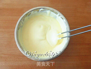 原味戚风蛋糕的做法步骤:11