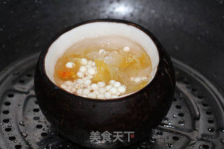 滋润如意【椰汁银耳羹】的做法步骤:4