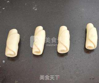 玉米鲜肉月饼的做法步骤:10