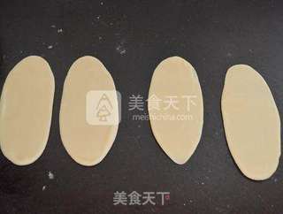 玉米鲜肉月饼的做法步骤:9