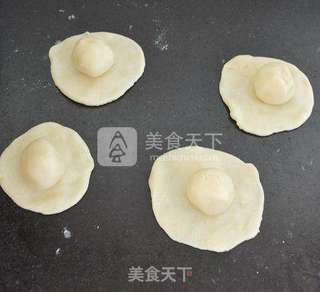 玉米鲜肉月饼的做法步骤:6