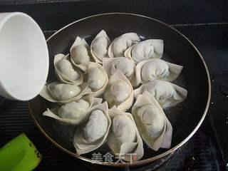 青菜鸡蛋煎馄饨的做法步骤:13