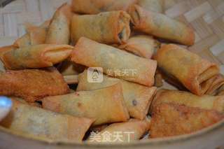 炸春卷的做法步骤：6