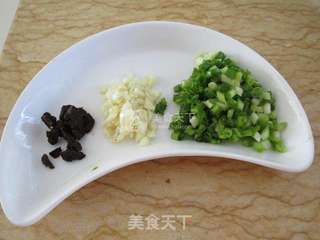 蒜蓉粉丝蒸大虾的做法步骤:5
