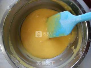 黑加仑牛奶无油戚风蛋糕的做法步骤:7