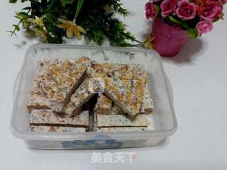 微波炉花生芝麻牛轧糖的做法步骤:14