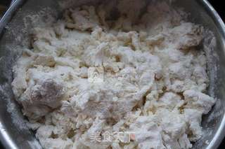 韭菜虾仁馅饼的做法步骤:2