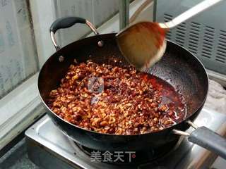 香辣牛肉酱的做法步骤:17