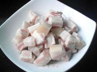 栗子红烧肉的做法步骤:6