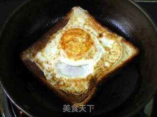 煎鸡蛋土司的做法步骤:8