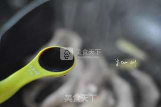 吮指卤鸭翅的做法步骤:6
