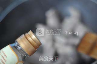 吮指卤鸭翅的做法步骤:5