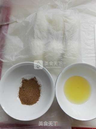 椒盐贝壳花卷的做法步骤:4