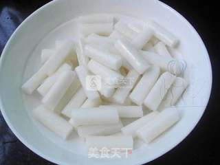 泡菜炒年糕的做法步骤:2