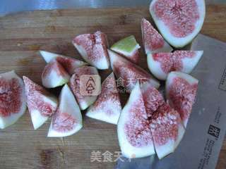 无花果奶昔的做法步骤:2